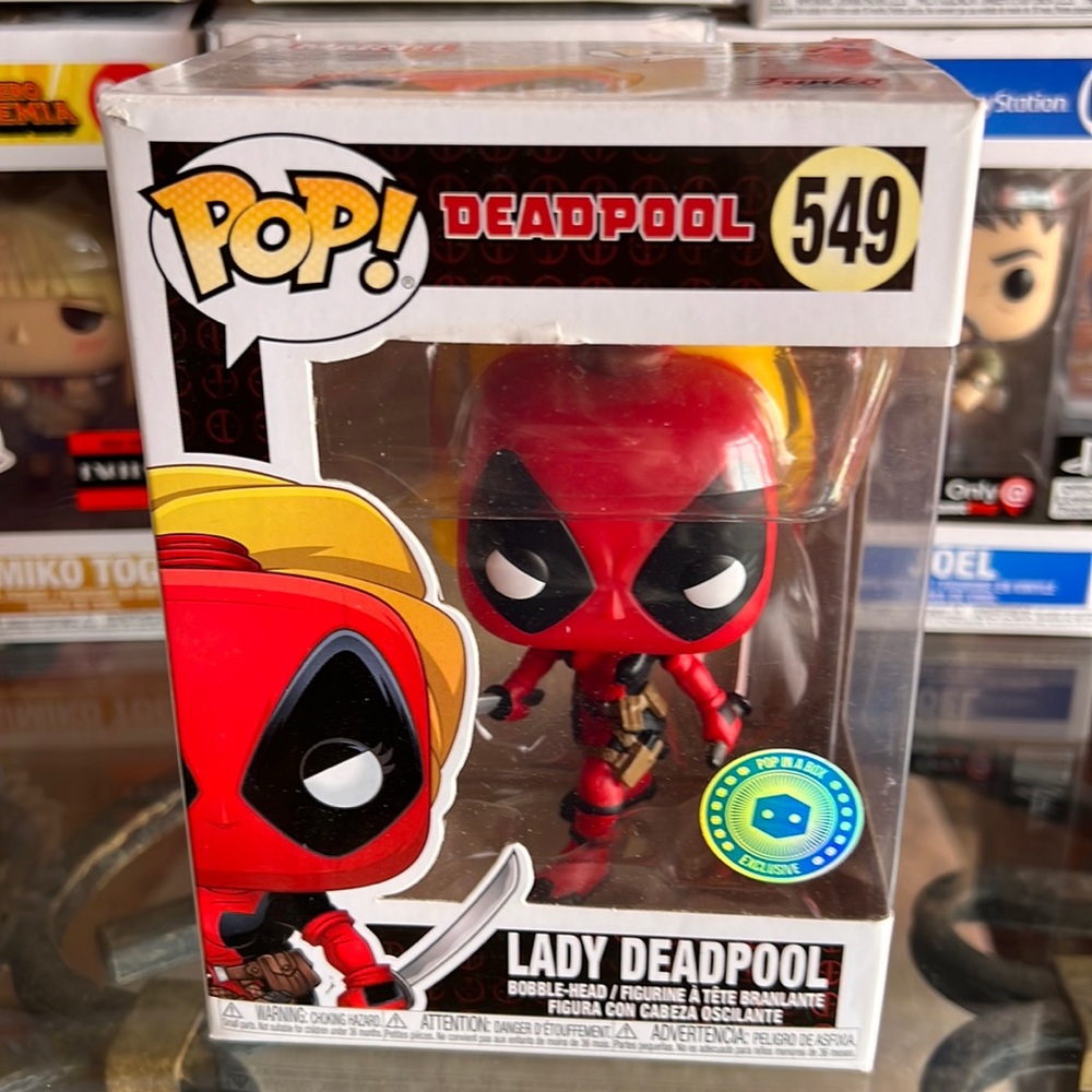 Funko POP Lady Deadpool